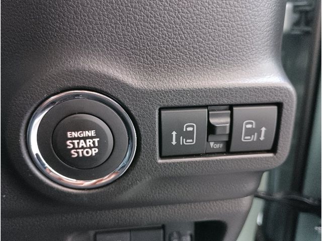 SUZUKI Spacia GEAR 2024