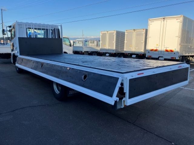 NISSAN DIESEL CONDOR 2017