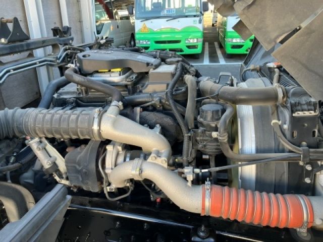 NISSAN DIESEL CONDOR 2017