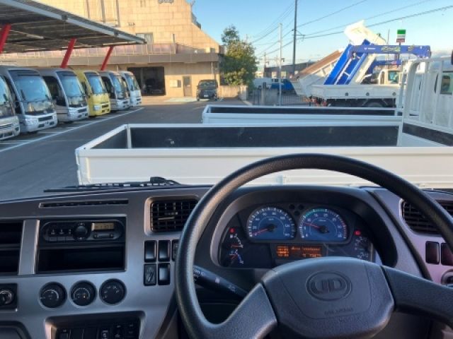 NISSAN DIESEL CONDOR 2017