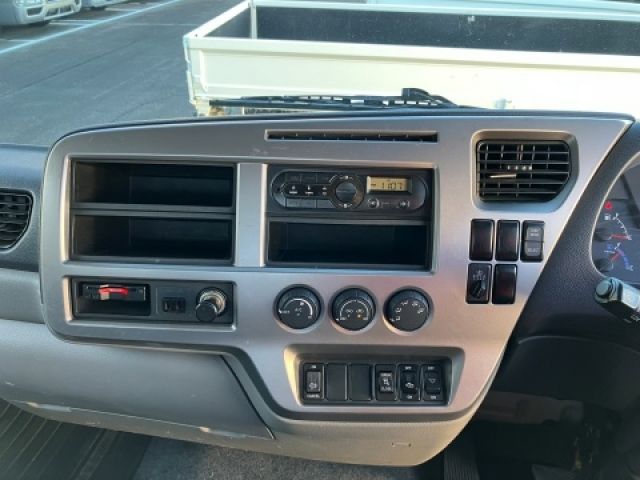 NISSAN DIESEL CONDOR 2017