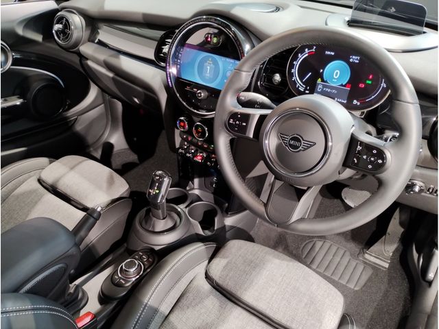 BMW MINI COOPER S 2023