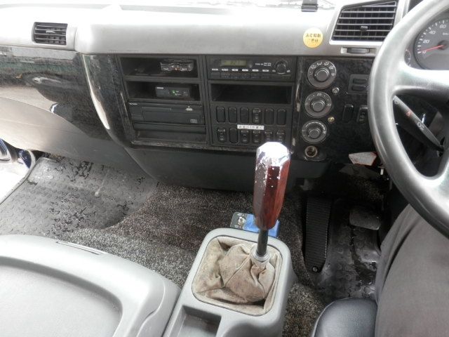 MITSUBISHI FUSOU FIGHTER 2014