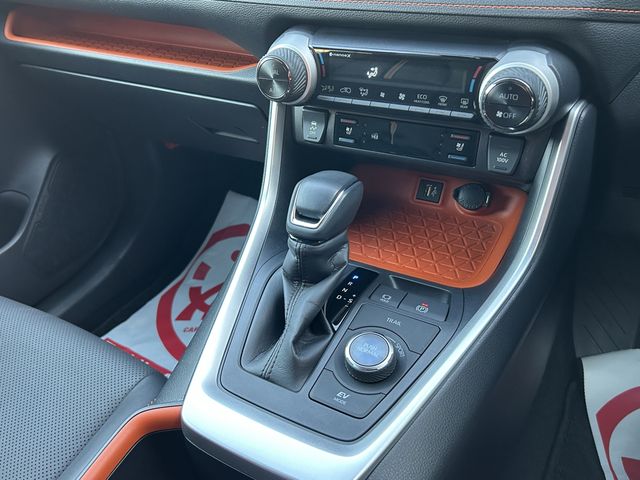 TOYOTA RAV4 HYBRID 4WD 2025