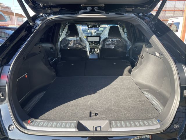 TOYOTA HARRIER 2WD 2022