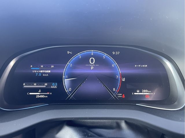 TOYOTA HARRIER 2WD 2022