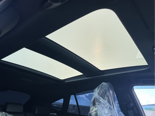 TOYOTA HARRIER 2WD 2022