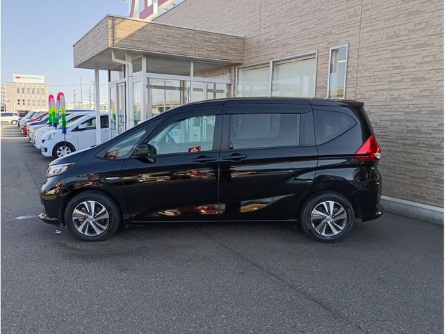 HONDA FREED plus HYBRID 2021