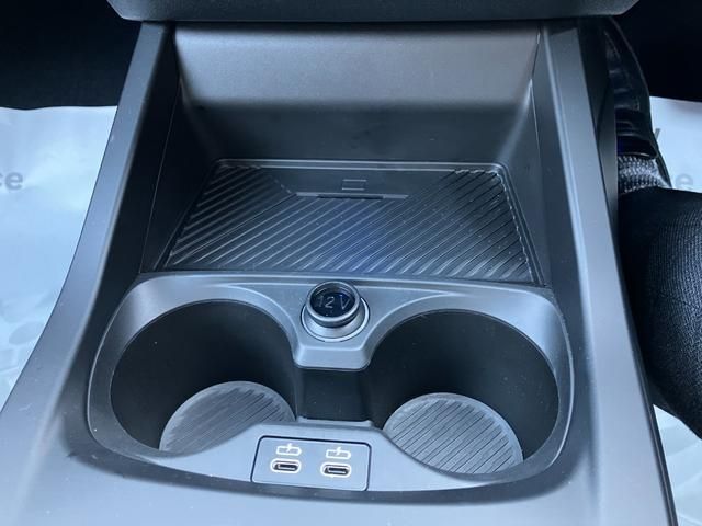 BMW BMW 1series 2025