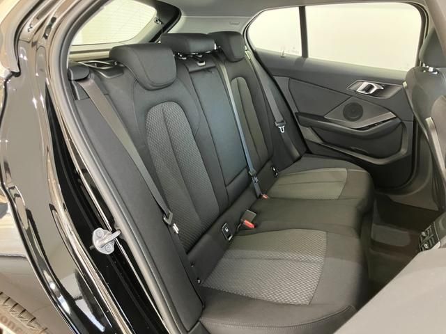 BMW BMW 1series 2024