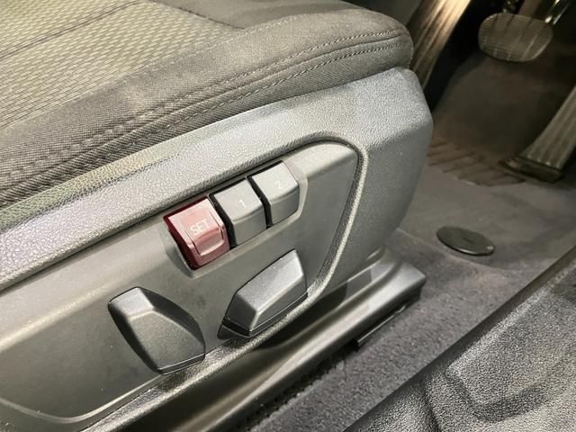 BMW BMW 1series 2024