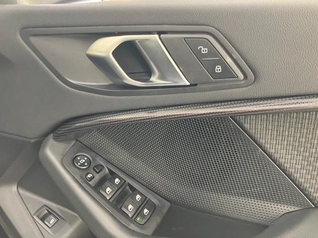 BMW BMW 1series 2024