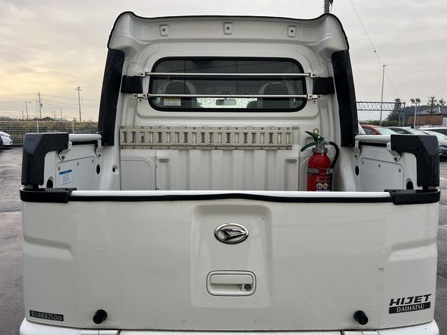 DAIHATSU HIJET deckvan 4WD 2015