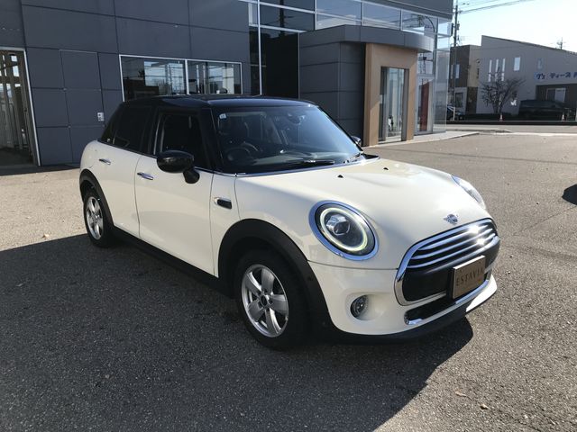 BMW MINI COOPER D 5DOOR 2019