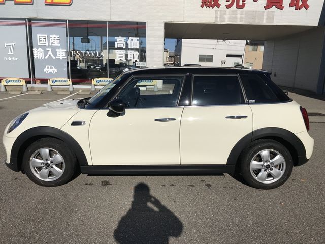 BMW MINI COOPER D 5DOOR 2019