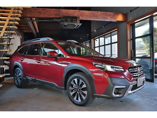 SUBARU LEGACY OUTBACK 2025