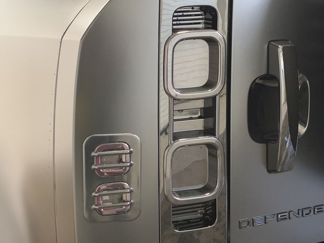 ROVER ROVER DEFENDER 2023