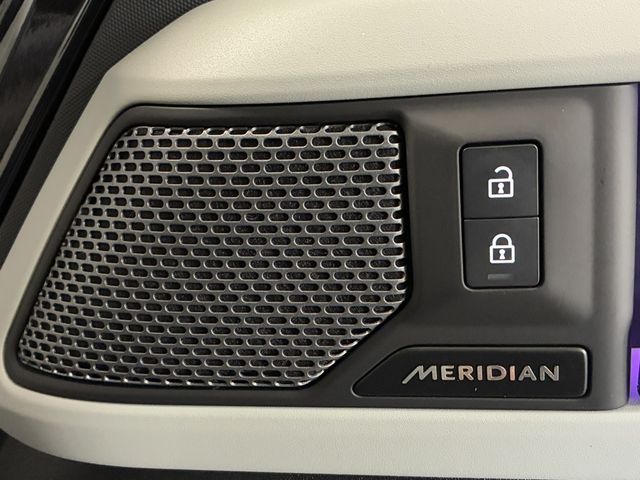 ROVER ROVER DEFENDER 2023