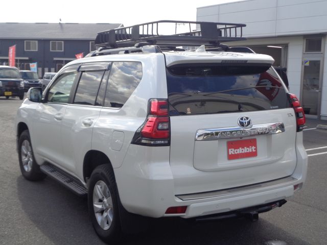 TOYOTA LANDCRUISER PRADO 2020