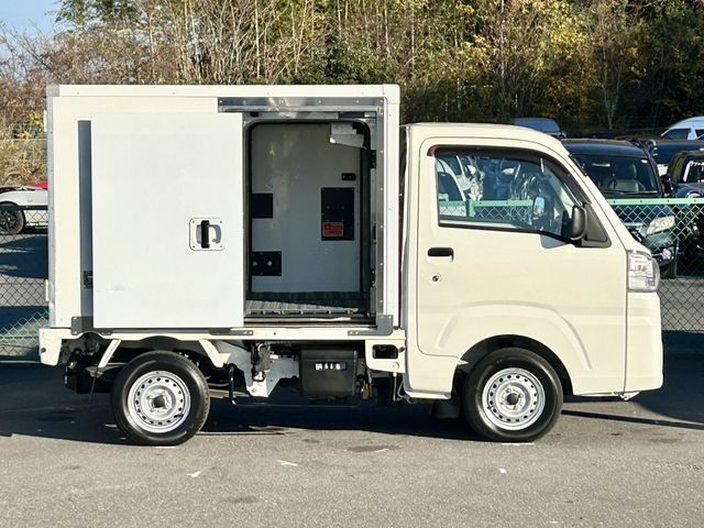DAIHATSU HIJET truck 2018