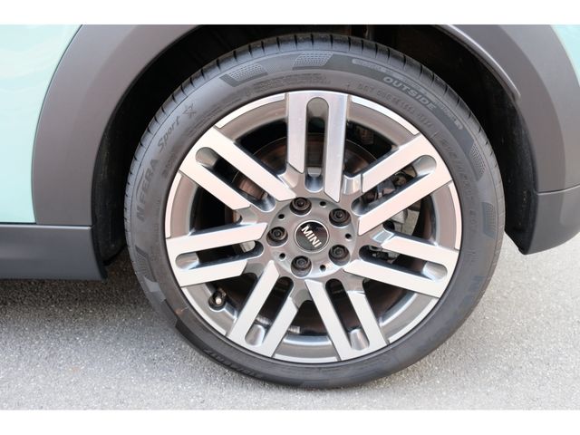 BMW MINI COOPER 2024