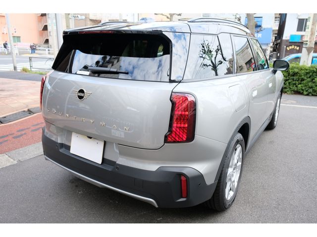 BMW MINI COUNTRYMAN 2024