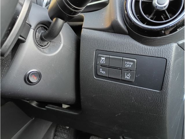 MAZDA DEMIO 4WD 2015