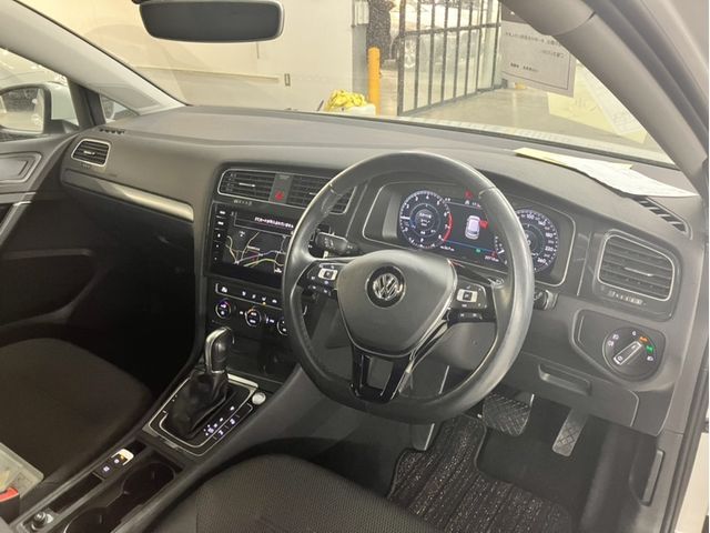 VOLKSWAGEN VOLKSWAGEN GOLF 2019