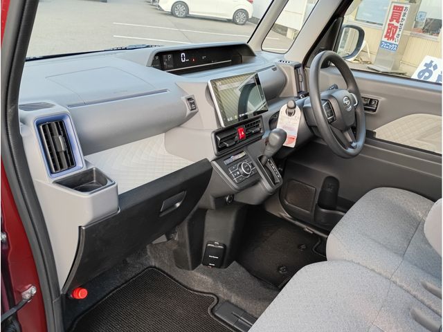 DAIHATSU TANTO 4WD 2019