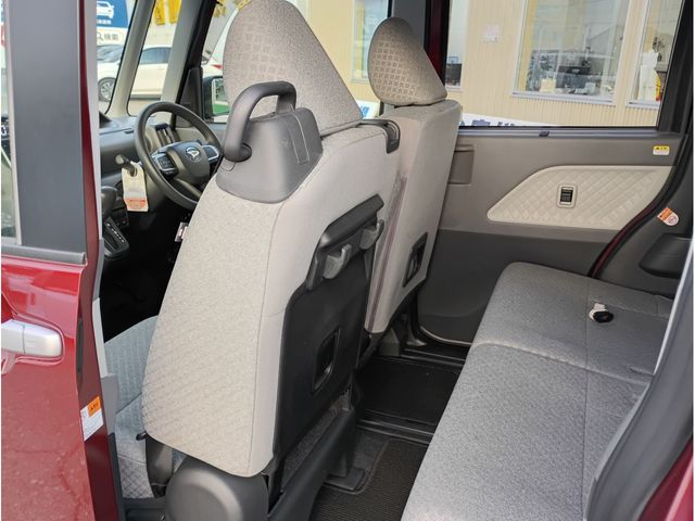 DAIHATSU TANTO 4WD 2019