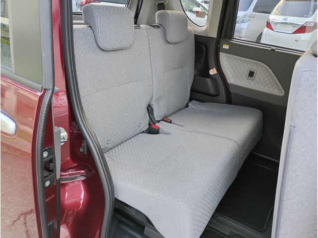 DAIHATSU TANTO 4WD 2019