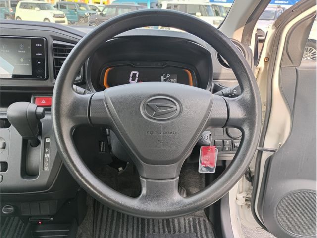 DAIHATSU MIRA e:S 4WD 2018