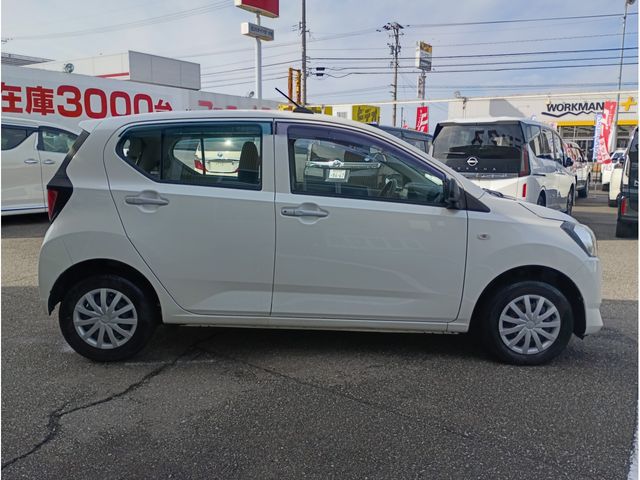 DAIHATSU MIRA e:S 4WD 2018