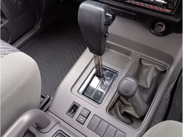 ISUZU BIGHORN wagon 1996