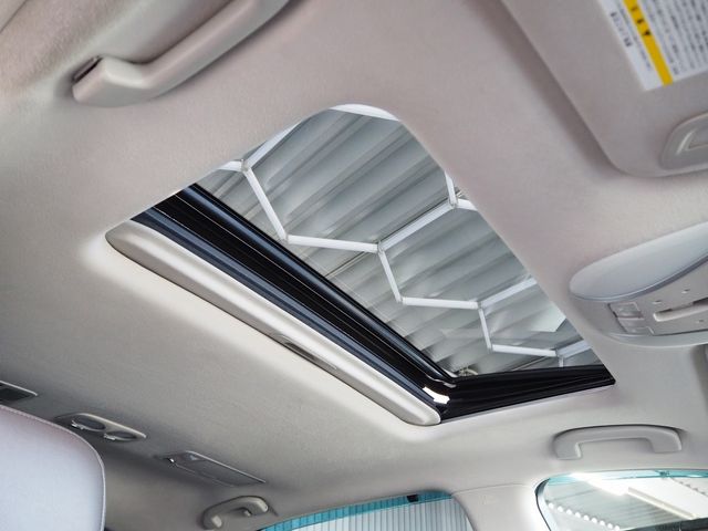 NISSAN CIMA HYBRID 2012