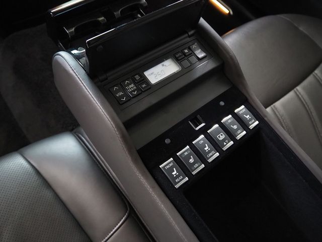 NISSAN CIMA HYBRID 2012