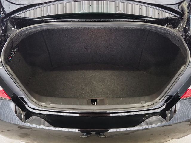 NISSAN CIMA HYBRID 2012