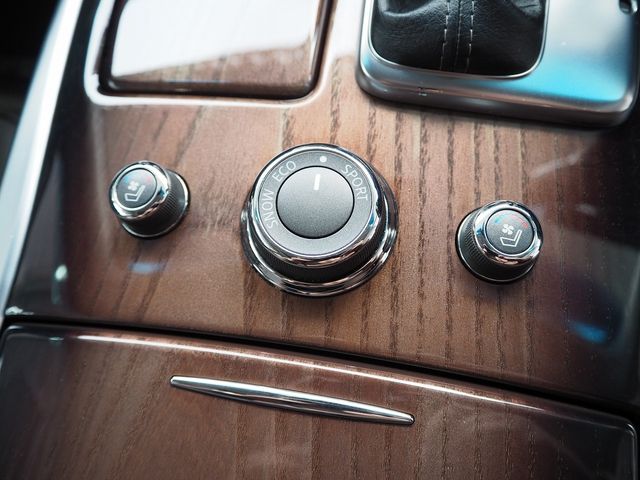 NISSAN CIMA HYBRID 2012