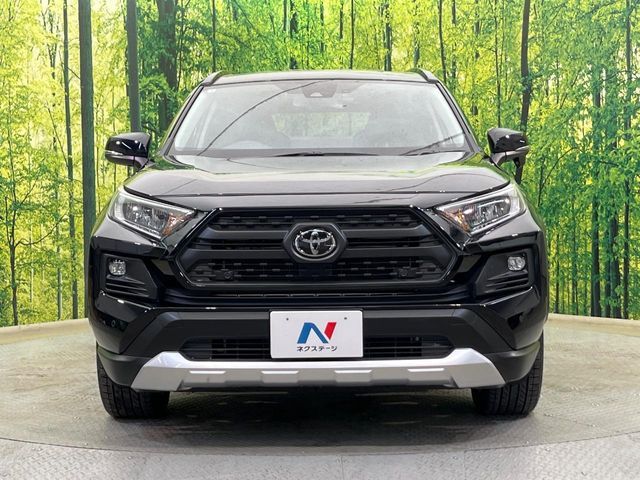 TOYOTA RAV4 4WD 2025