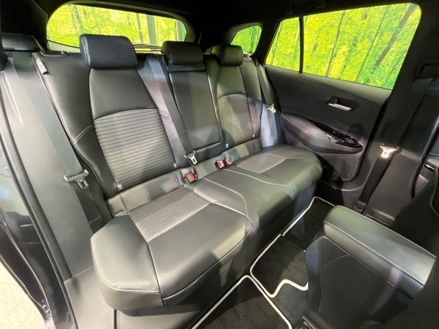 TOYOTA COROLLA TOURING HYBRID 2023