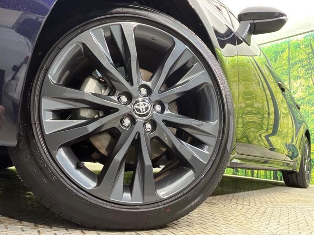 TOYOTA COROLLA TOURING HYBRID 2023