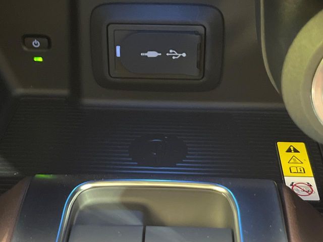 TOYOTA HARRIER 4WD 2021