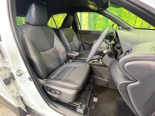 TOYOTA YARIS CROSS 2025