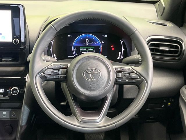 TOYOTA YARIS CROSS 2025