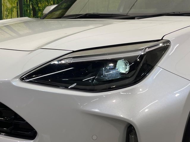 TOYOTA YARIS CROSS 2025