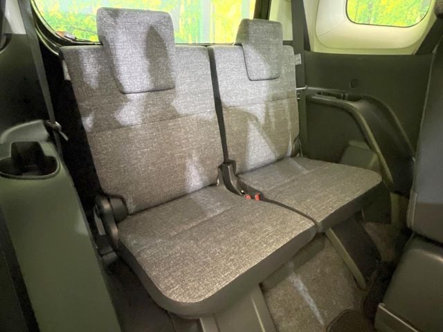 TOYOTA SIENTA HYBRID 2025