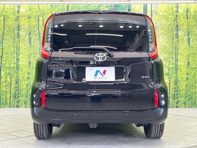 TOYOTA SIENTA HYBRID 2025
