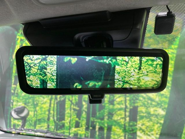 TOYOTA HIACE van 4WD 2023