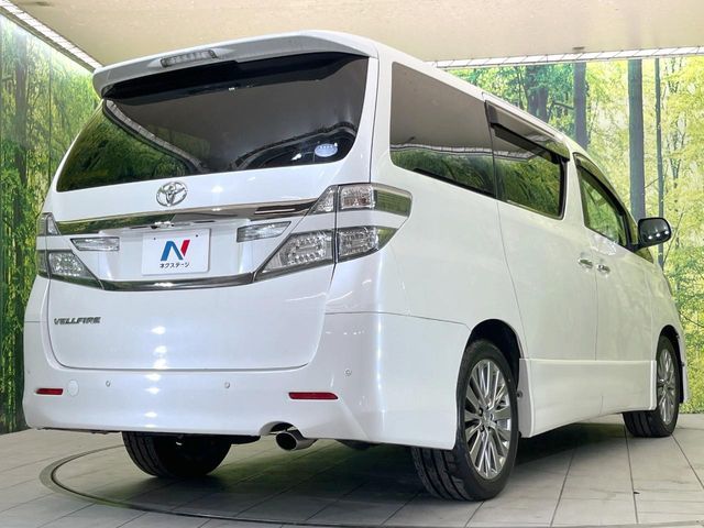 TOYOTA VELLFIRE 2013