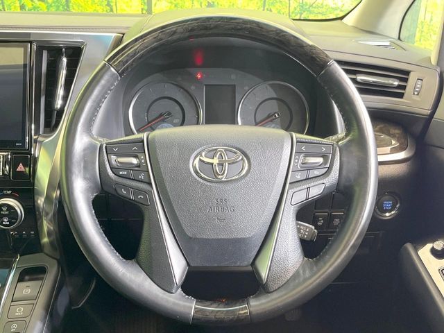 TOYOTA VELLFIRE 2016